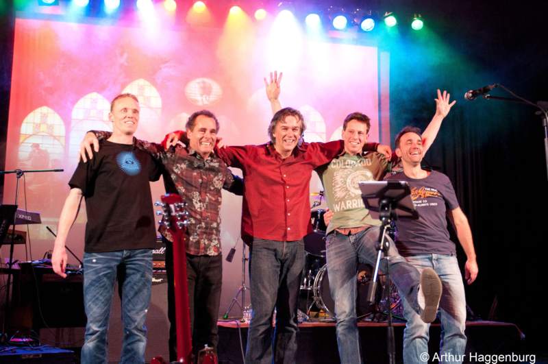 Picture by Arthur Haggenburg, click to proceed to gig review